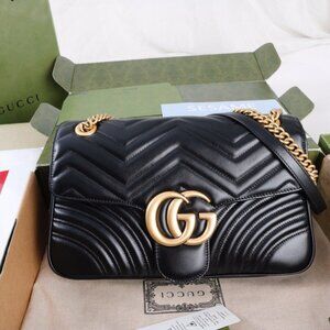 "GUCCI Marmont Crossbody Shoulder Bag   "